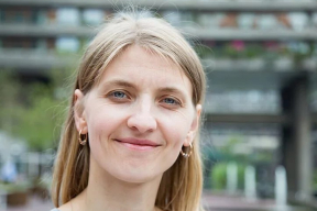 Конвейер репрессий. Многодетной администраторке «Википедии» дали «домашнюю химию». В Мозыре за политику осудили местного предпринимателя